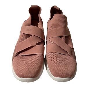 Danskin Women’s Pink Slip On Sneakers Size 9